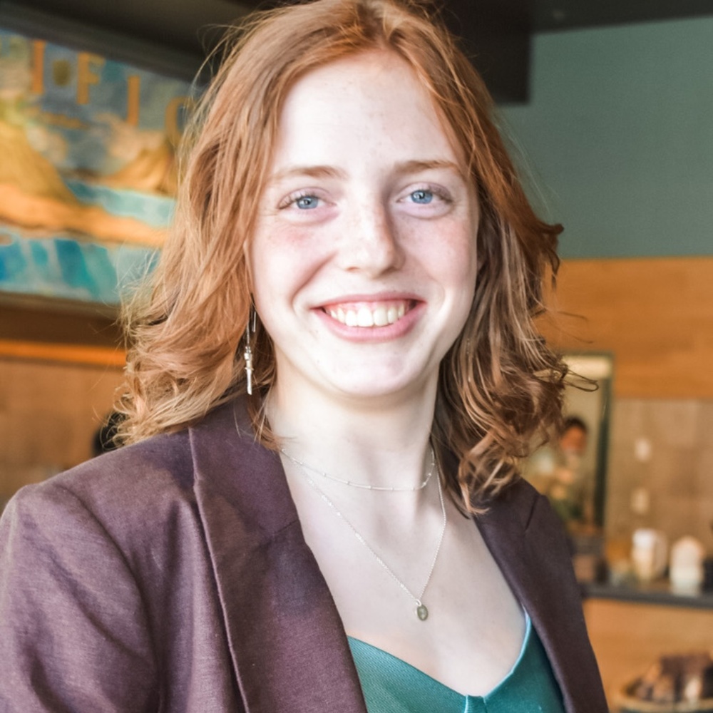 Meet your Posher, Faith
